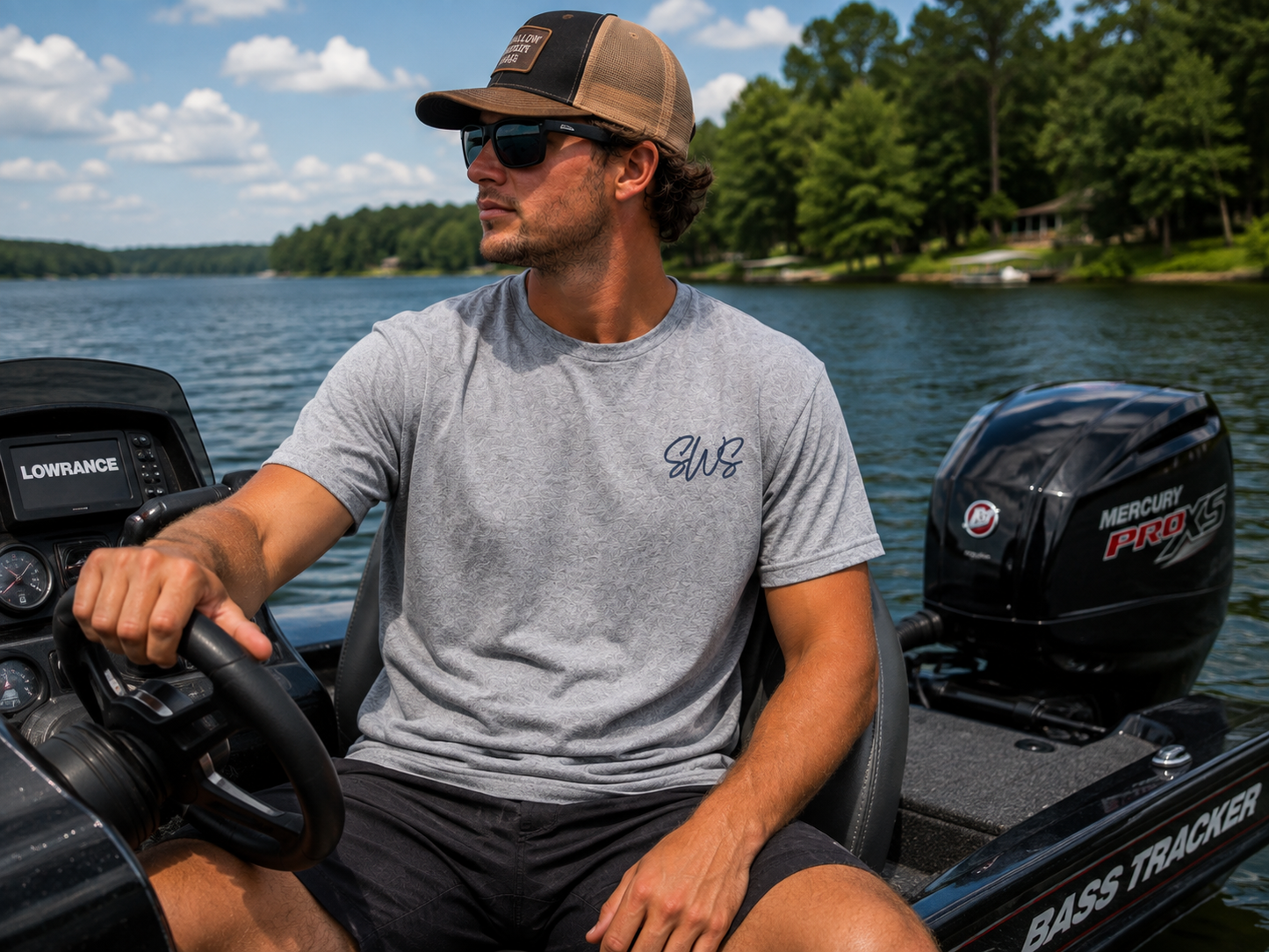 American Flag Bass Tee | Heather Gray | Shallow Water Stalkers